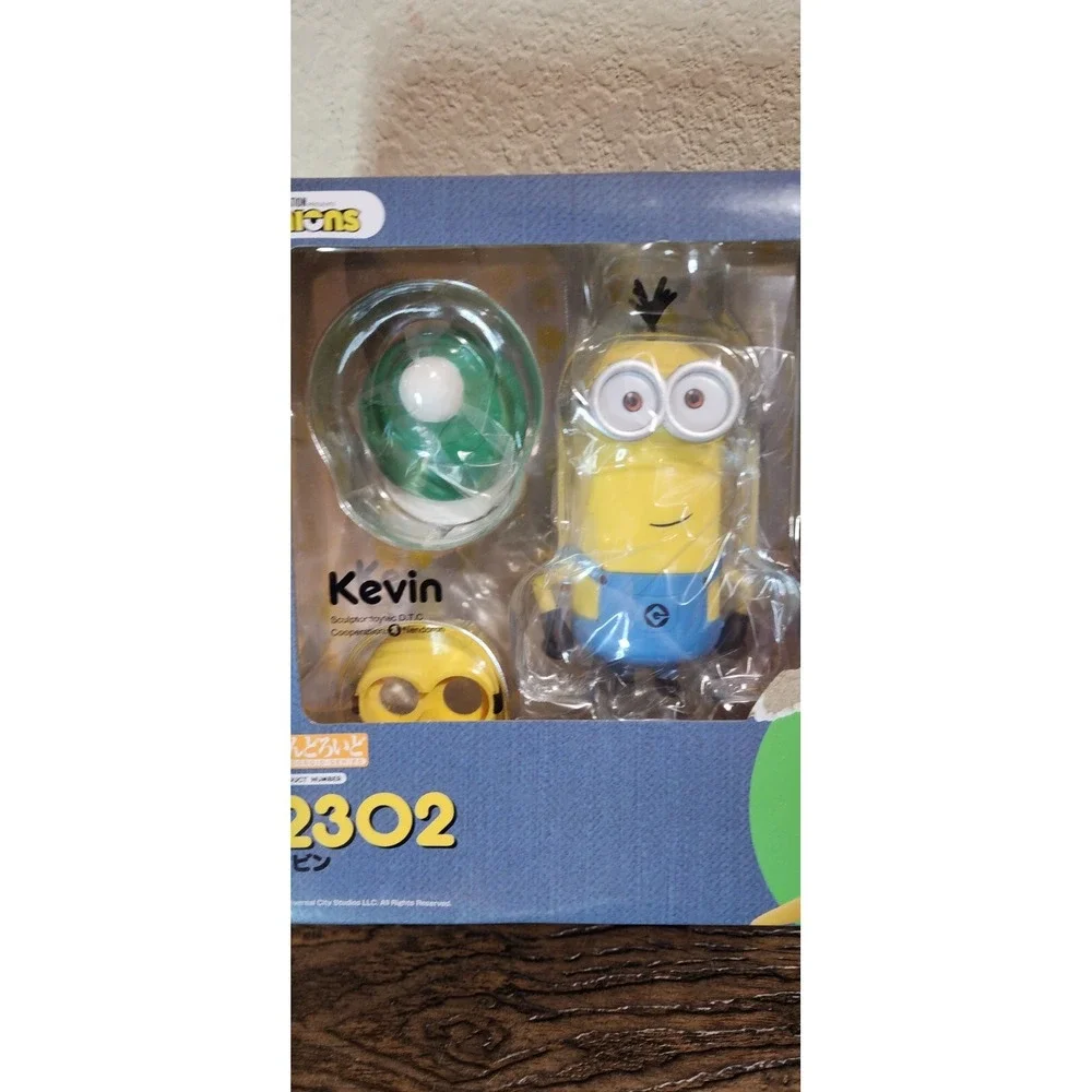 Kevin Good Smile Company Nendoroid 2302 Minions Action Figure NEW Damaged Box